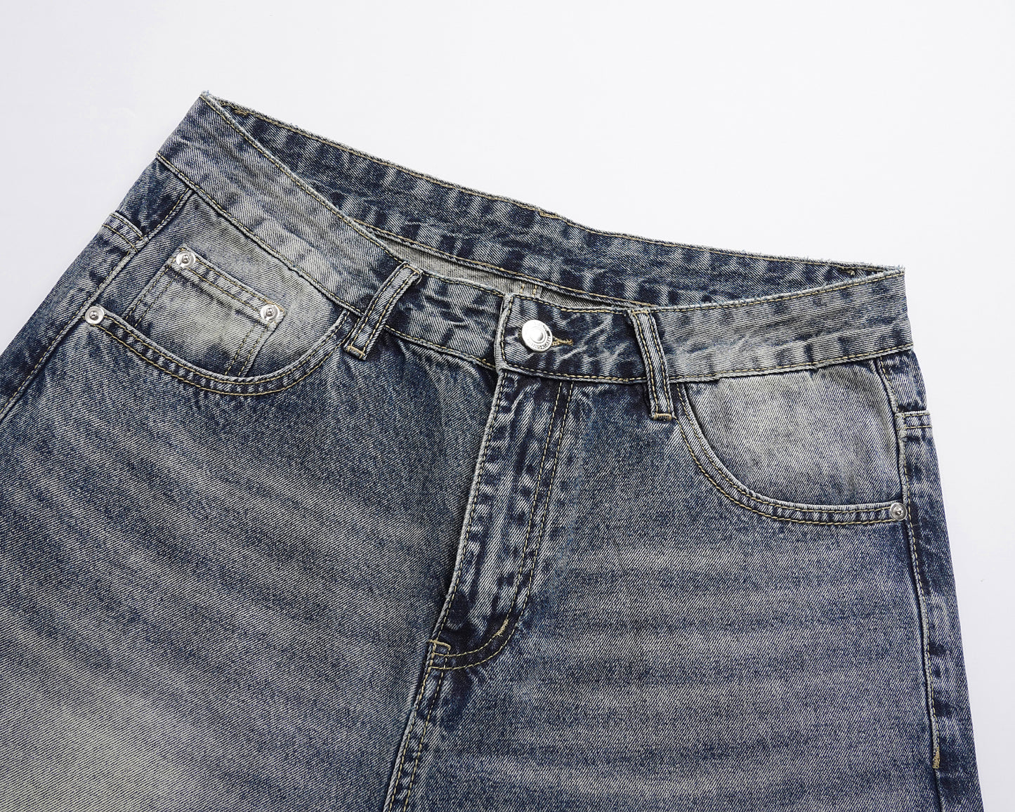 Denim straight light washed