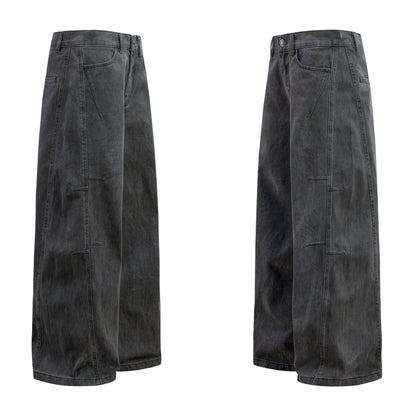 Baggy pants worker